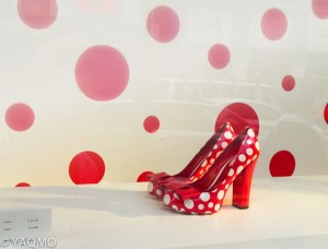 Louis Vuitton/Yayoi Kusama collaboration. Isetan Department Store, Tokyo.